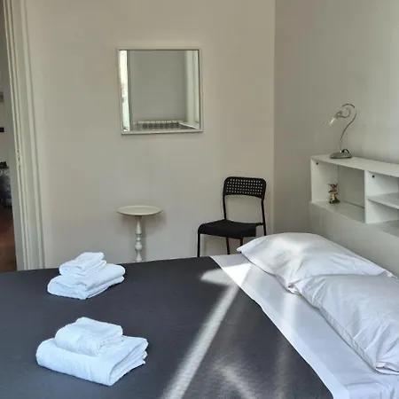 Door To 5 Terre Apartamento La Spezia